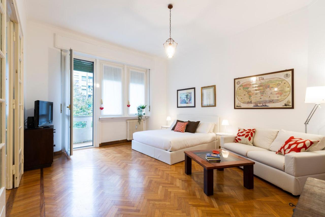 Living Isola Lejlighed Milano Eksteriør billede