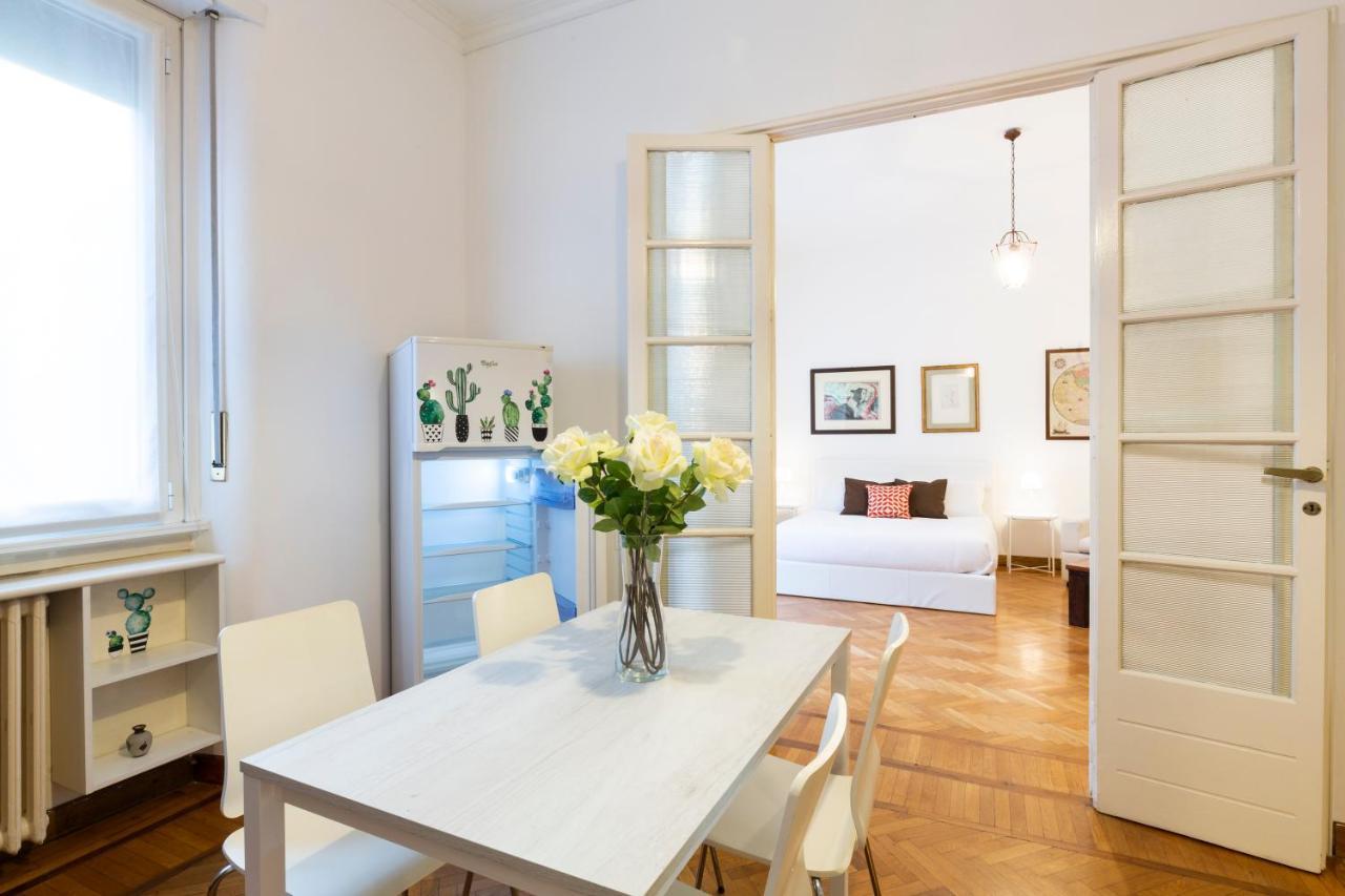 Living Isola Lejlighed Milano Eksteriør billede